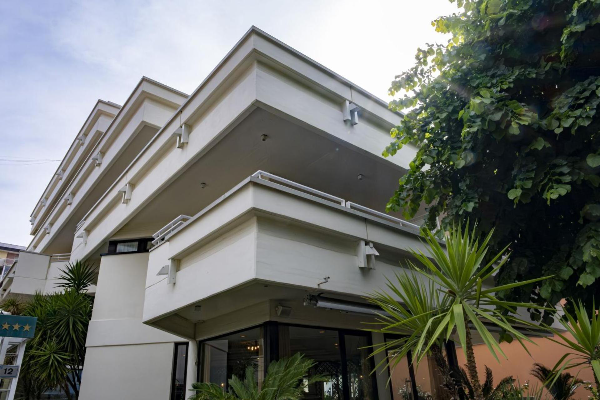 Hotel President - Vintage Hotel In Centro Riccione Eksteriør billede