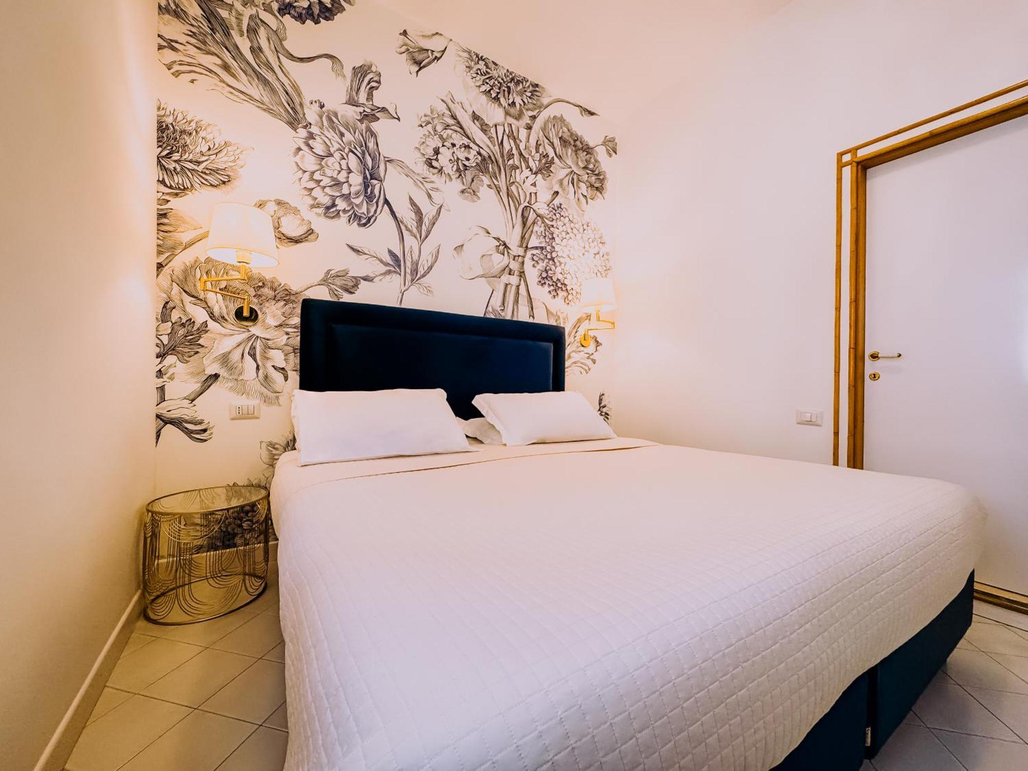 Hotel President - Vintage Hotel In Centro Riccione Eksteriør billede