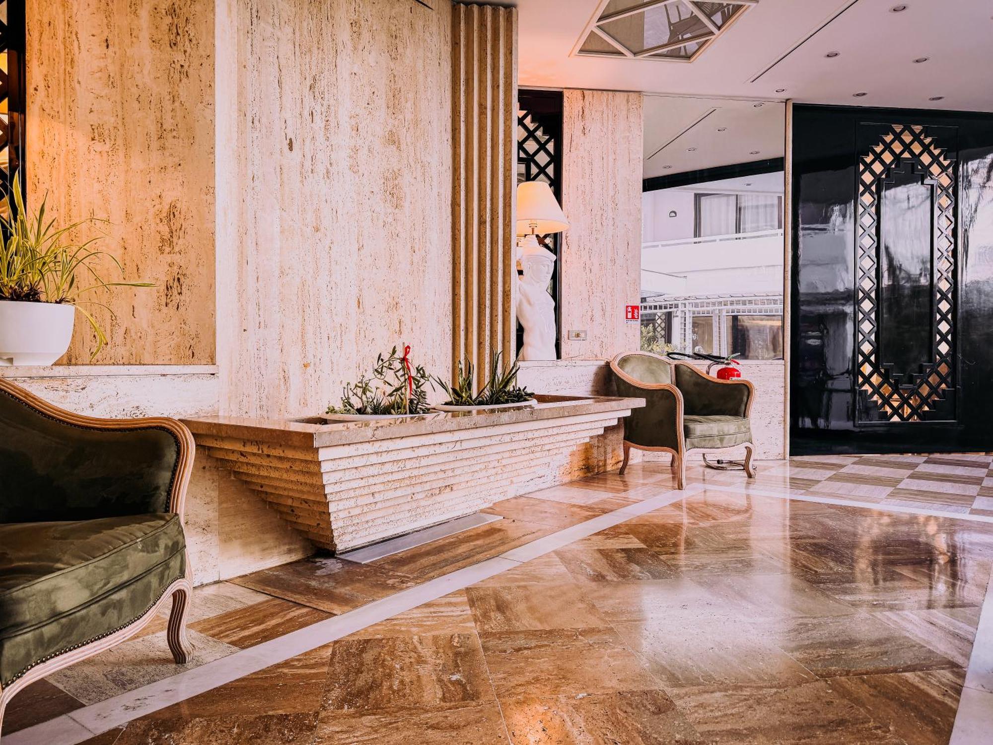 Hotel President - Vintage Hotel In Centro Riccione Eksteriør billede